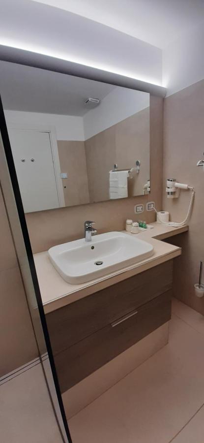 Delta Hotel Apartments San Donato Milanese Eksteriør bilde